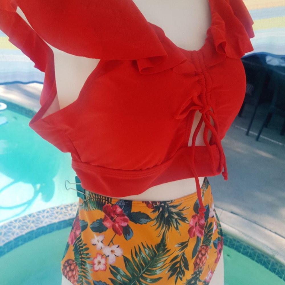 Shein 2XL bikini with cute flutter sleeves